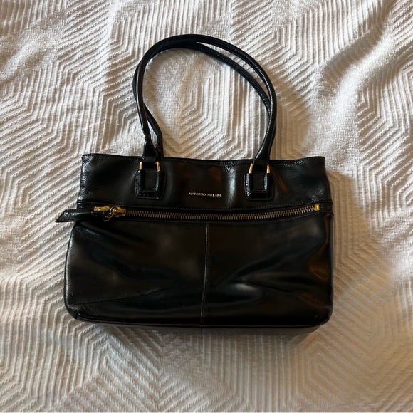 ANTONIO MELANI Handbags - Antonio Melani Leather Purse Black Used‎ Conditon